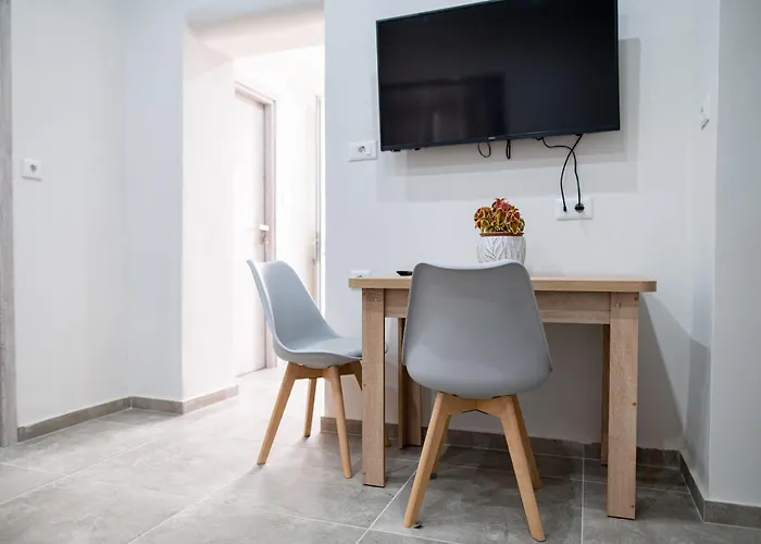 9-4 Private Nyaraló *